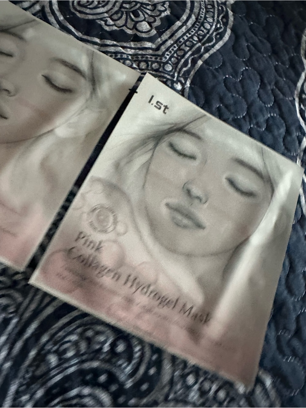 Pink Ceramide Hydrogel Mask – Hydrating Face Mask (Pink)